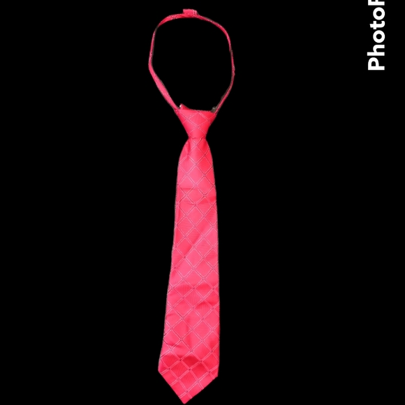 J. Khaki Kids Adjustable Red Tie - Picture 1 of 8